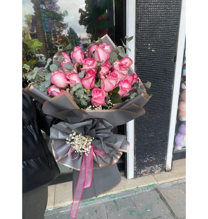 pembe gül buketi